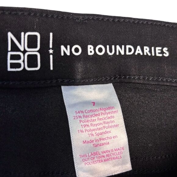No Boundries Midrise Bootcut Black Jeans NWT - Picture 5 of 9